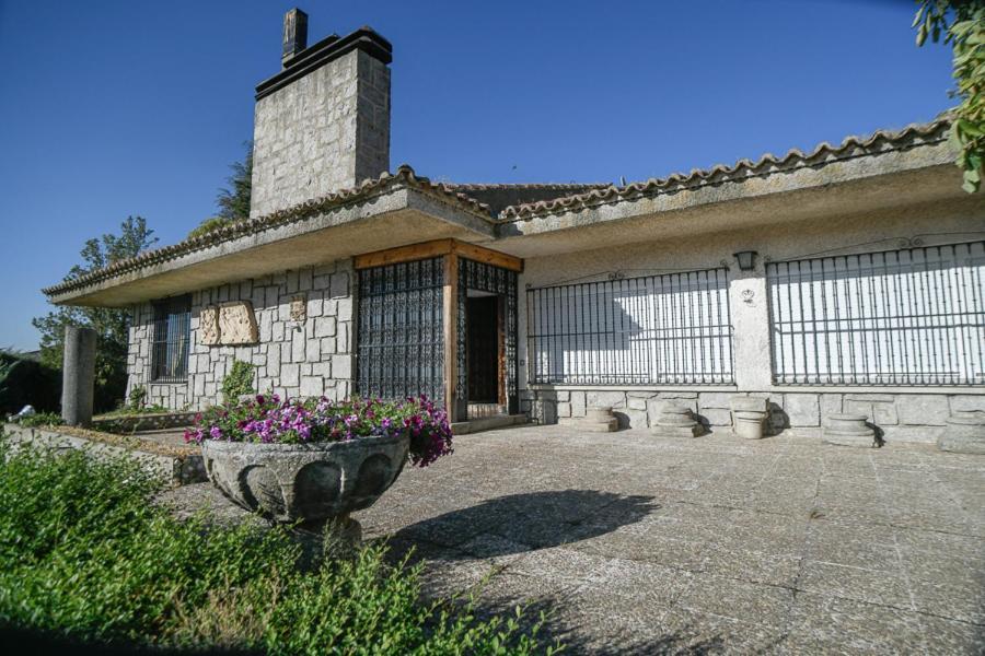El Chalet De Gloria Santa Marta de Tormes Bagian luar foto