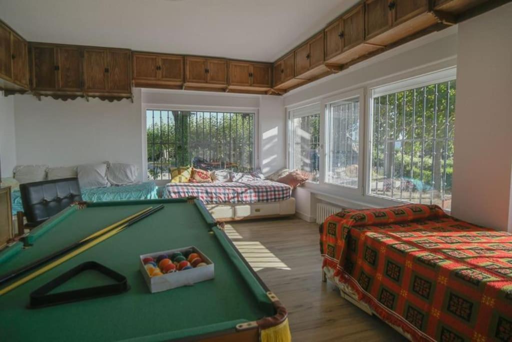 El Chalet De Gloria Santa Marta de Tormes Bagian luar foto