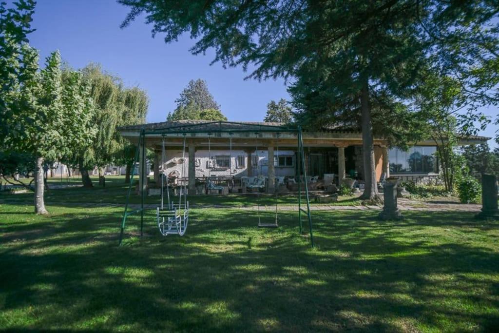 El Chalet De Gloria Santa Marta de Tormes Bagian luar foto